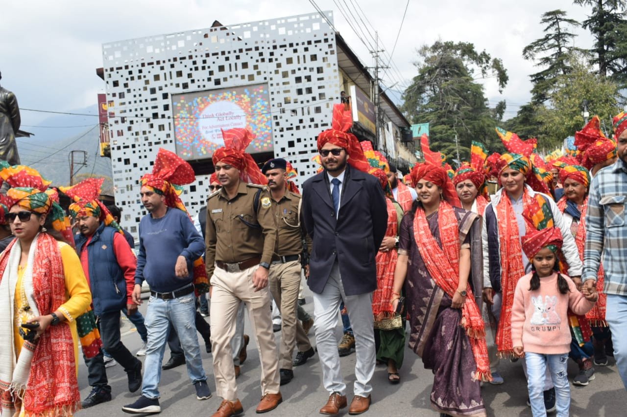 holi festival palampur