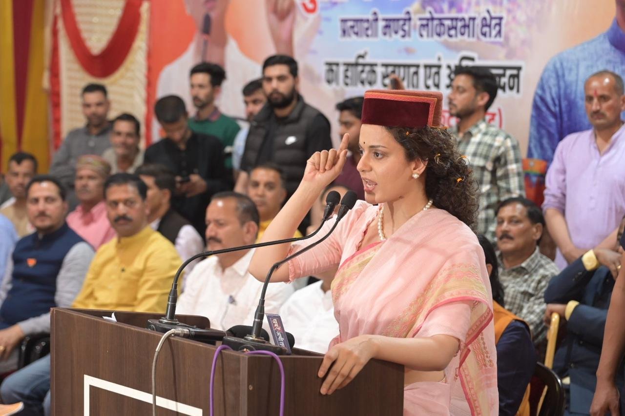 Kangana Ranaut calls Netaji ‘India’s first PM’ in another foot-in-mouth remark, then provides ‘screenshot evidence’ to back her claim