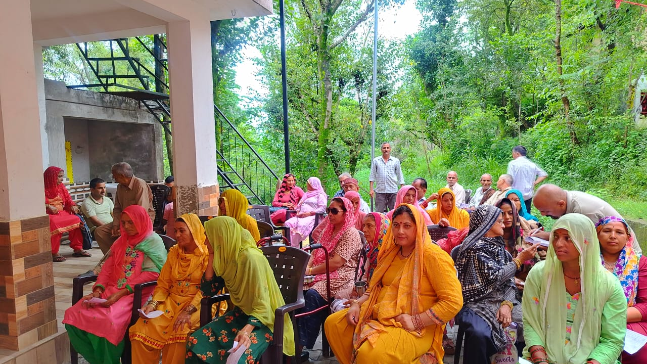 75 patients checked at eye camp in Kushal Bhagotla panchayat of Kangra