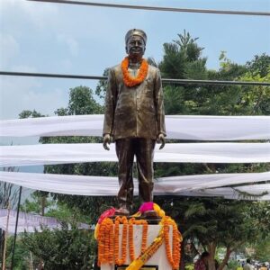 himachal statue shimla CM ridge