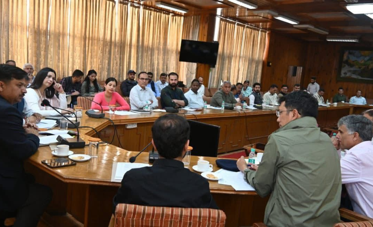 Shimla administration holds review meeting to prepare for President Murmu’s four-day Himachal visit