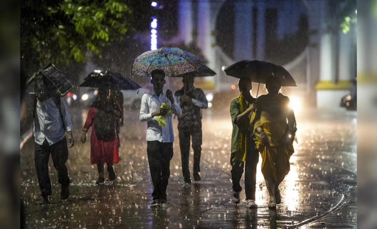 Himachal weather: Orange alert issued for heavy rain, hailstorm, gusty winds in 5 districts; mercury sees sharp decline