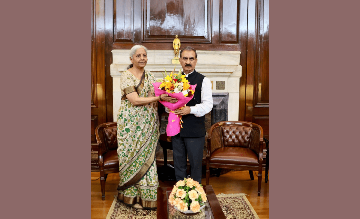 Himachal CM calls on Finance Minister Nirmala Sitharaman, seeks higher import duty on apples, enhanced borrowing limit for state