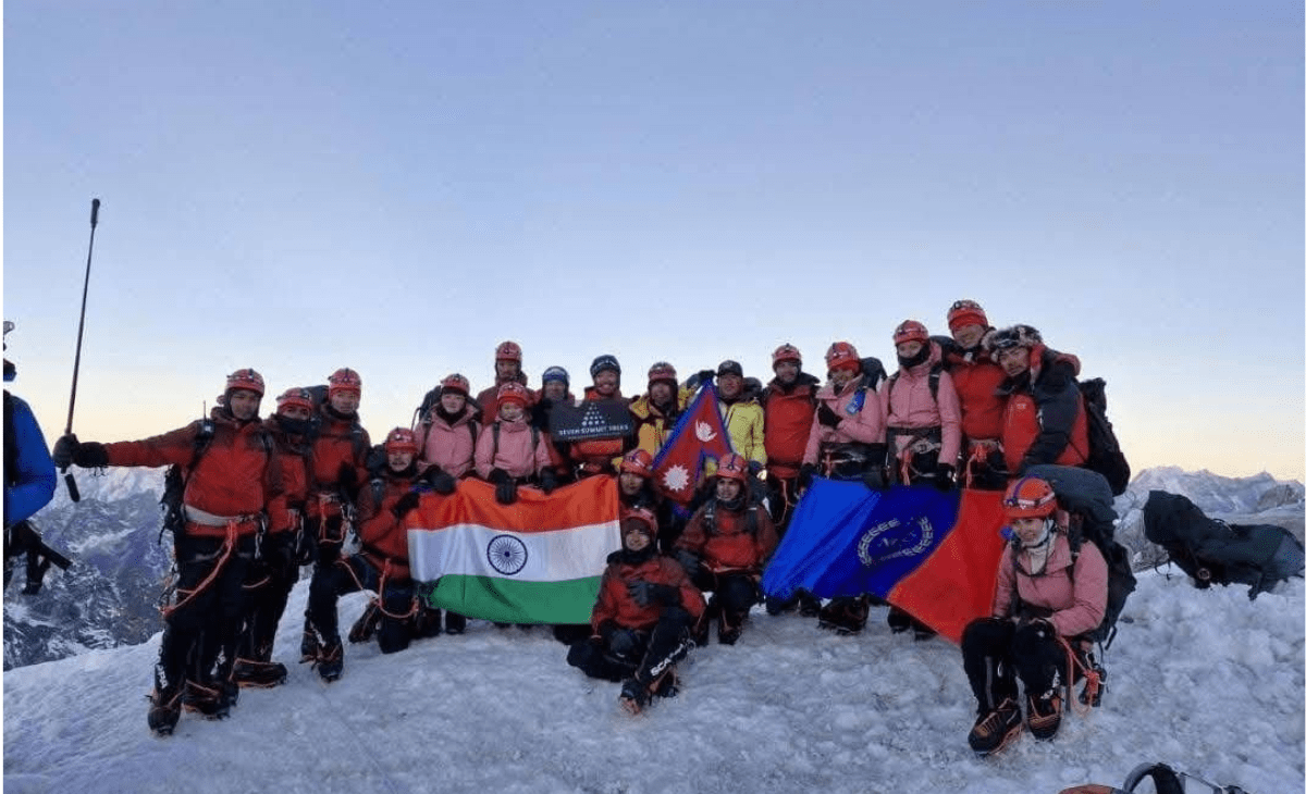 Himachal girl Kritika scripts history by climbing Mt Everest at just 17