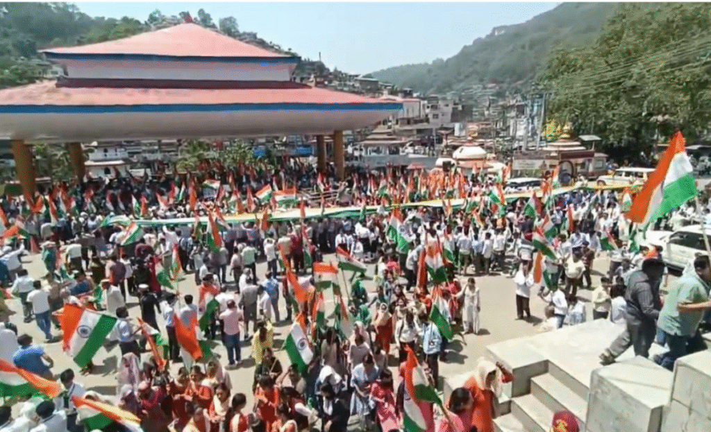 Tiranga Yatra held in Mandi as part of statewide BJP campaign to honour armed forces after Operation Sindoor 2 s1 3