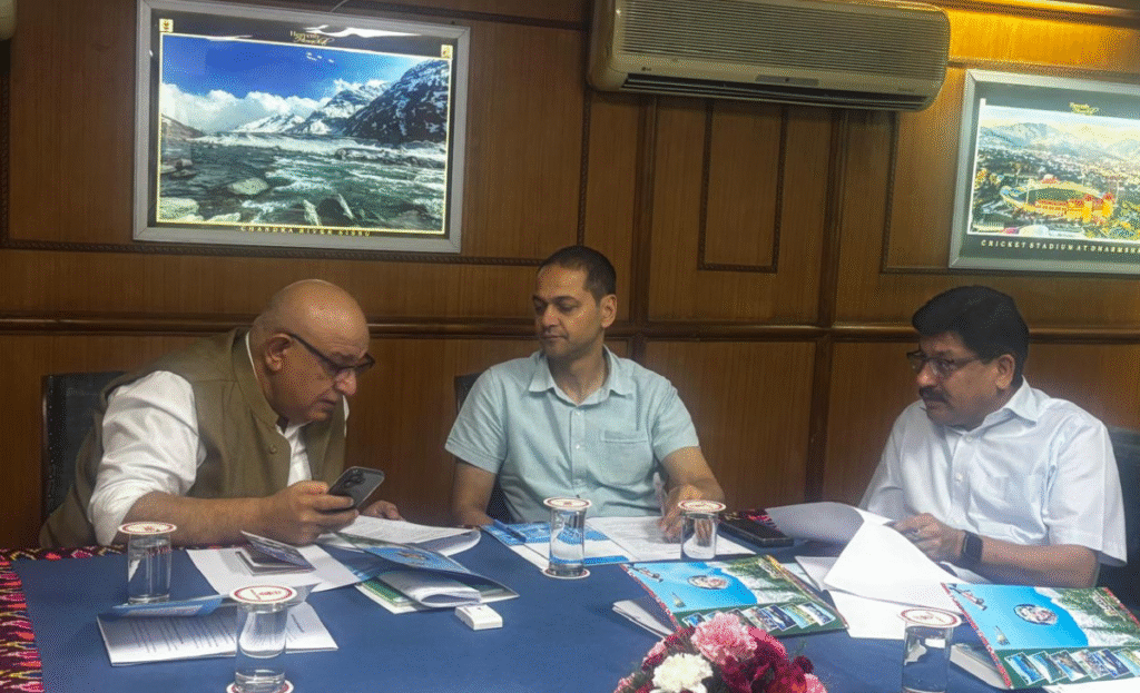 Himachal news: HPTDC hosts strategic meeting with leading PSUs to boost tourism collaboration 2 t2