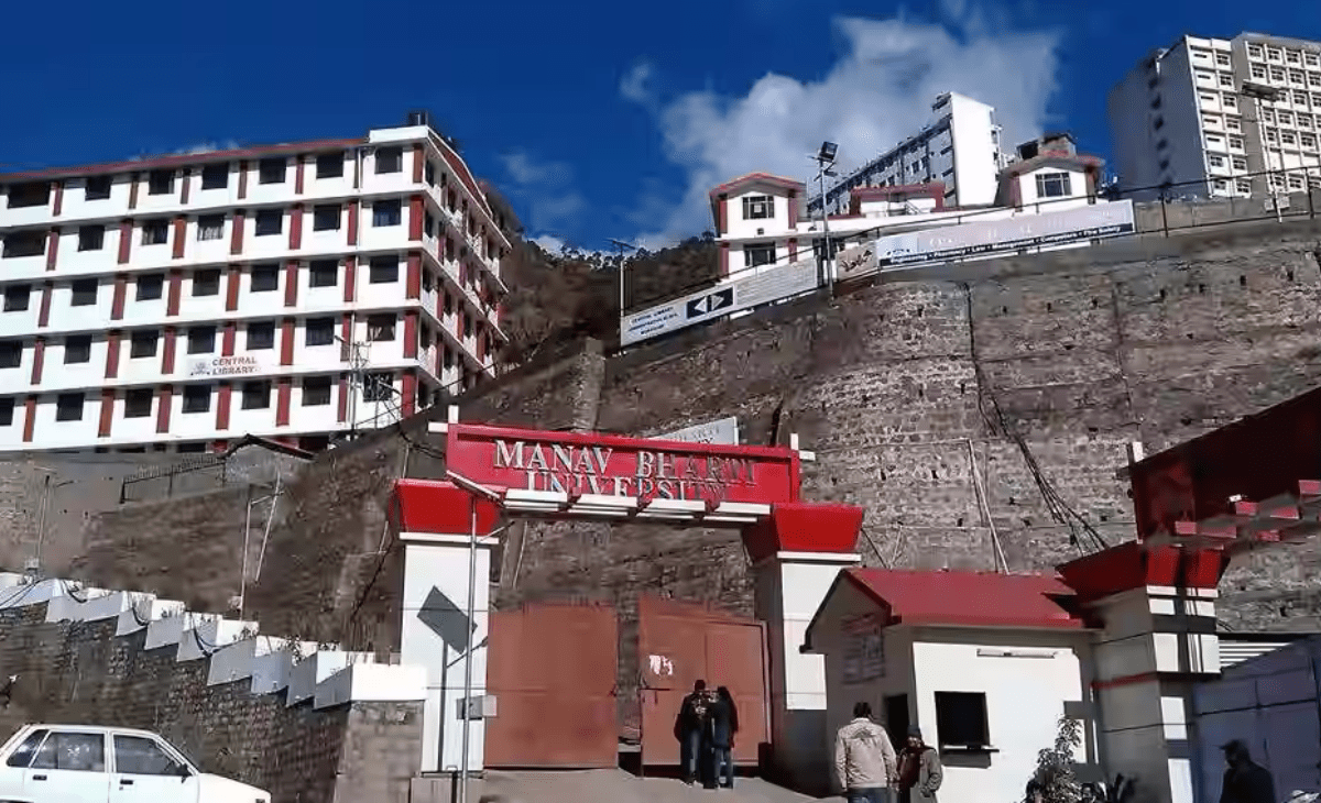 ED attaches ₹1.74-crore assets linked to private Himachal university’s Rs 387 crore fake degree scam