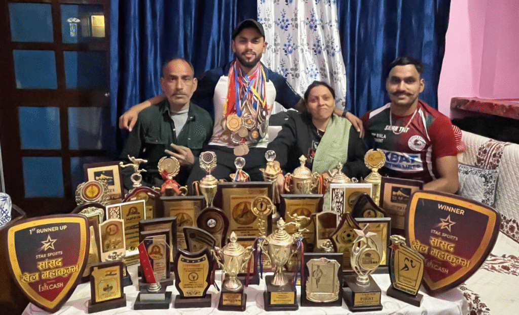 25 gold medals in athletics, Mandi’s Chaman Lal now launches war against drugs in Himachal 2 a1 14