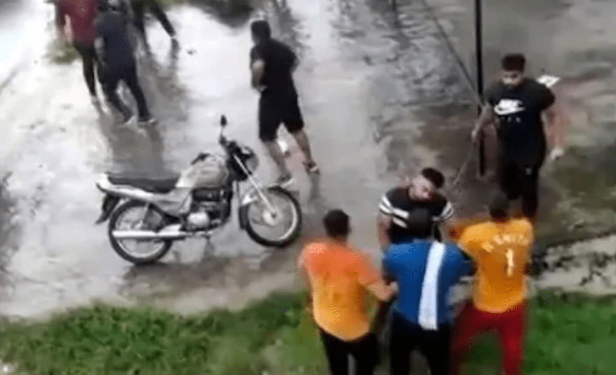 Late Night Firing : Youth Congress Leader Shot D*ead in Una, Two Others Critically Injured