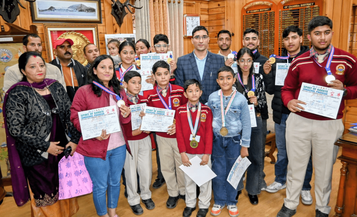 Chamba DC Mukesh Repaswal felicitates karate medal winners of state-level championships