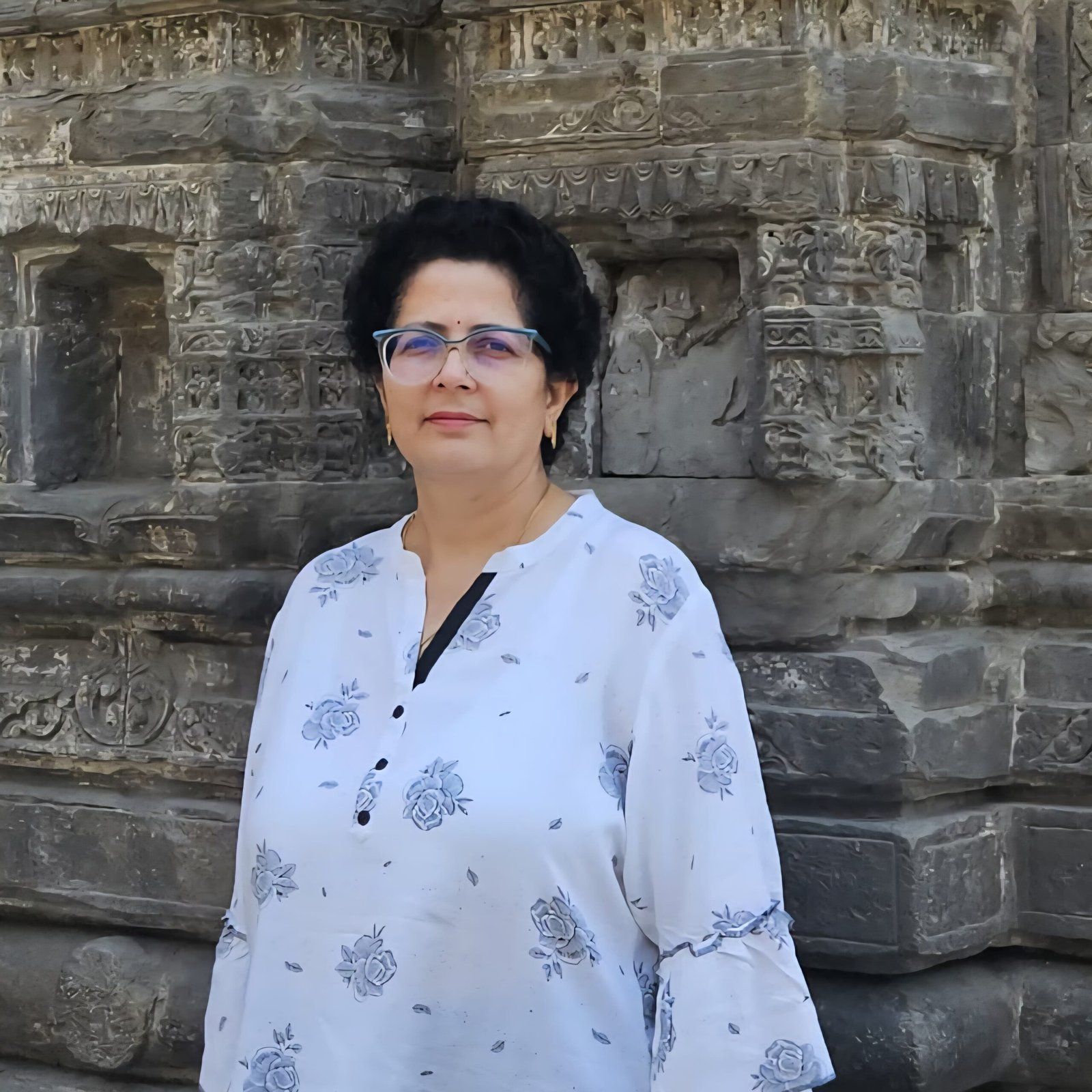 himani di edited scaled