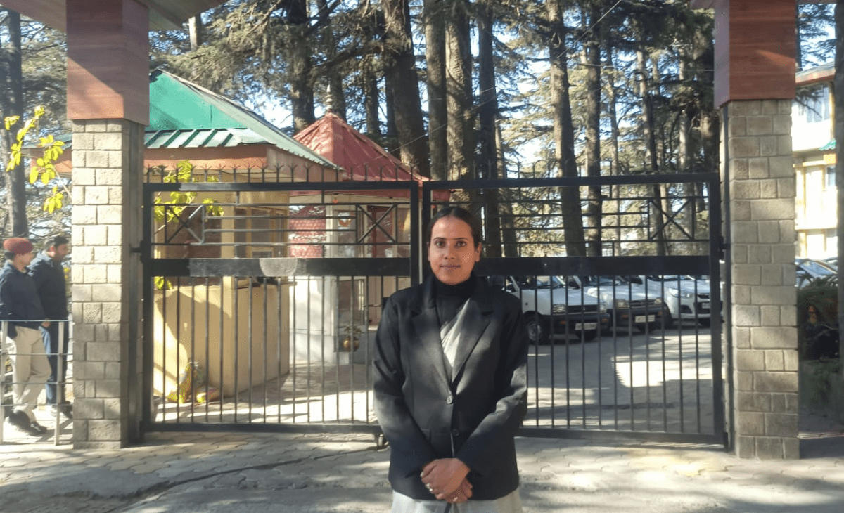 Daughter of taxi driver shines: Aanchal Kumari selected as HPAS District Controller