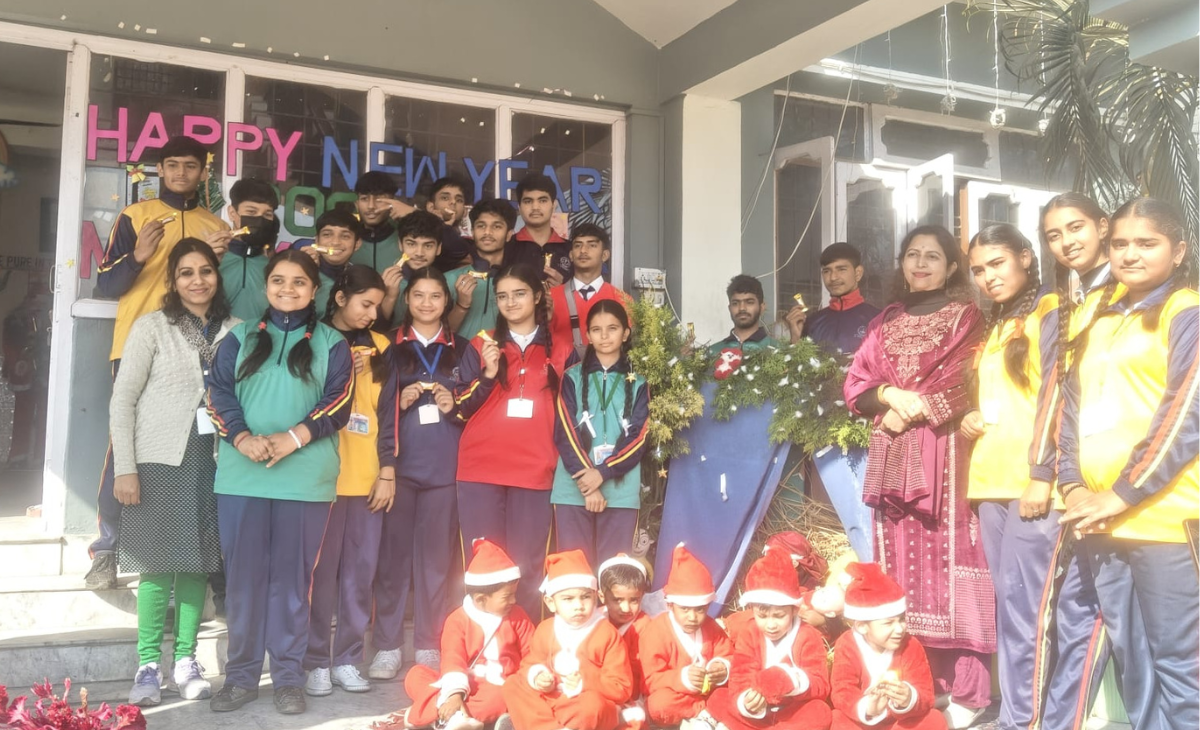 Tulsi Poojan Day and Christmas celebrated at Paras Public School