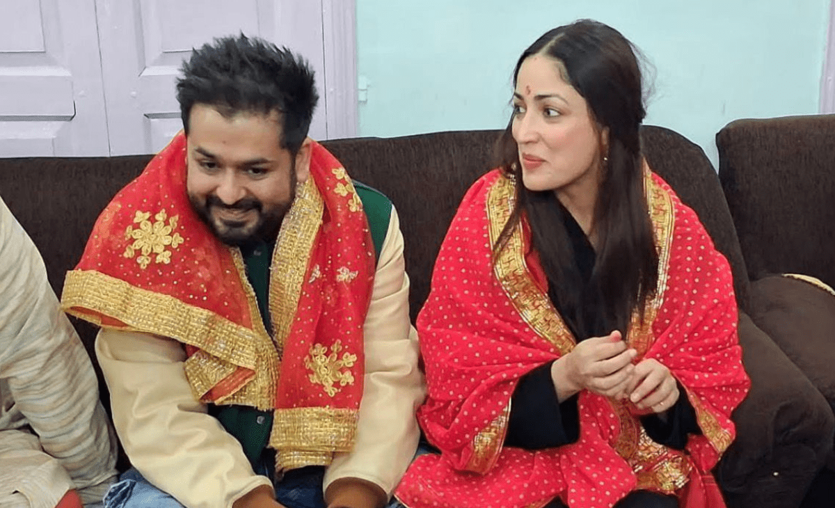 After ‘Dhurandhar’ success, Himachal Pradesh-origin actor Yami Gautam, director-husband Aditya Dhar seek blessings at Kangra’s Brajeshwari Mata Temple