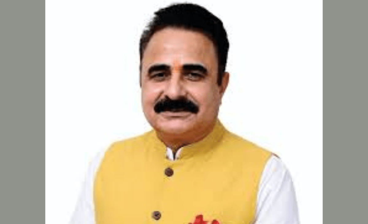 Strict Exam Rules: MCQs Only on OMR Sheets