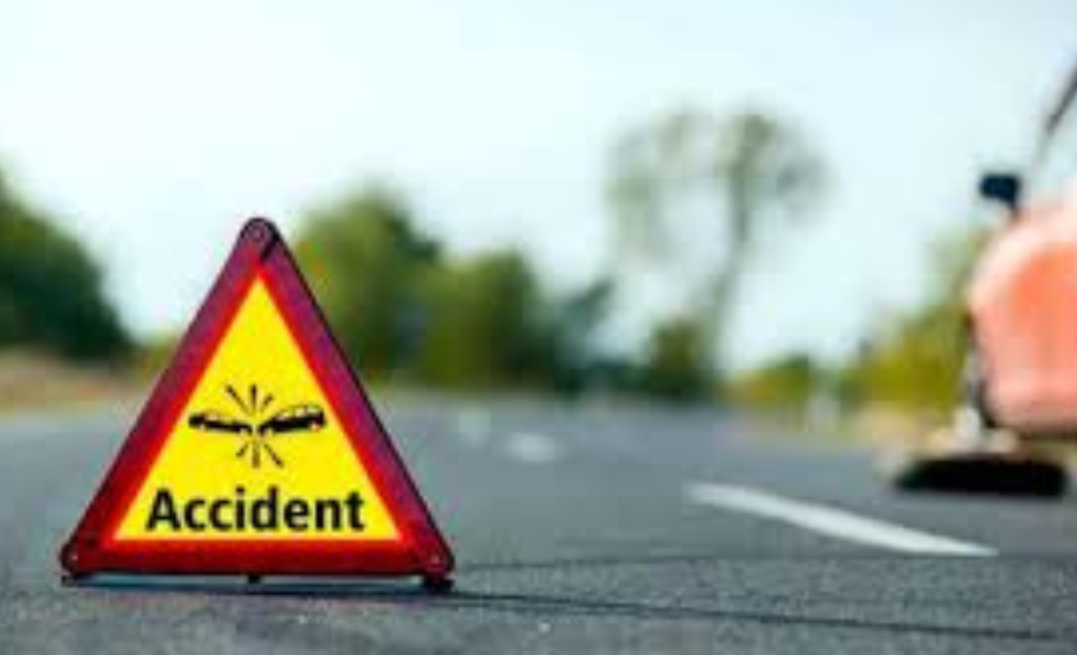 Car Falls into 100-Meter Gorge in Mandi, Five Youths Injured