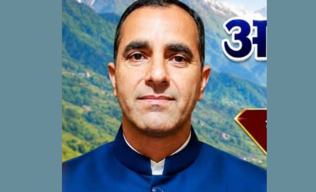 Angrez Kapoor Triumphs in Poolan Panchayat