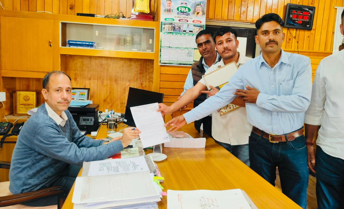 Forest Department Staff Submit Memorandum Demanding Review of Assistant Forest Guard Recruitment Notification