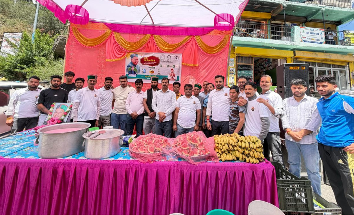 Service Program Marks 93rd Birth Anniversary of Raja Virbhadra Singh in Holy Valley