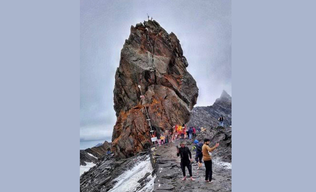 Safety Concerns Cast Shadow Over Shri Khand Mahadev Yatra 2026 as Expert Panel Advises Against Pilgrimage