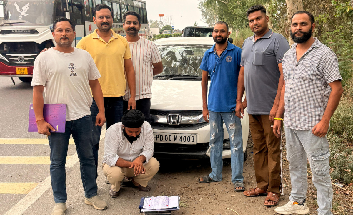 Nurpur Police Busts Interstate Drug Network; 264.6 Grams of Heroin Seized from Car Steering