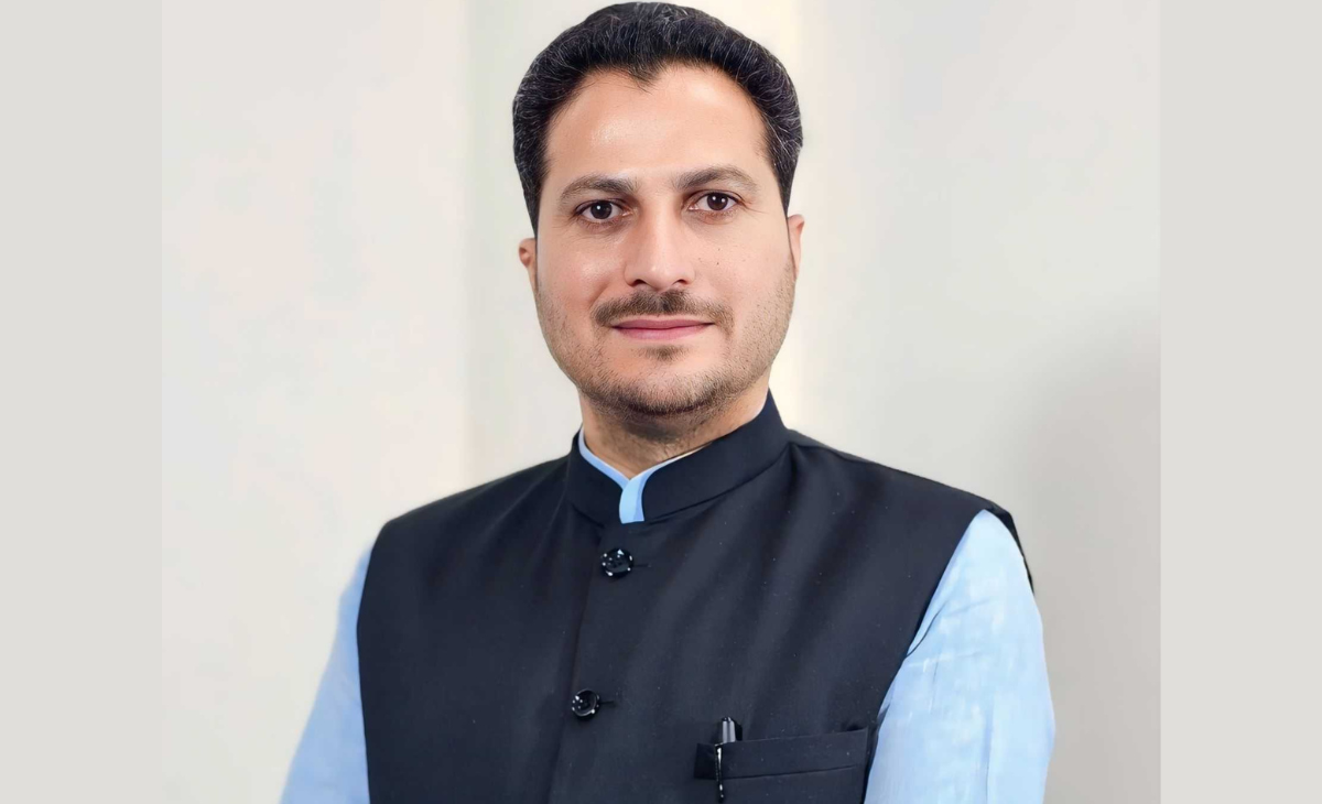 Rakesh Jamwal Demands Apology from Jagat Negi for Remarks on Ram Temple and Priests