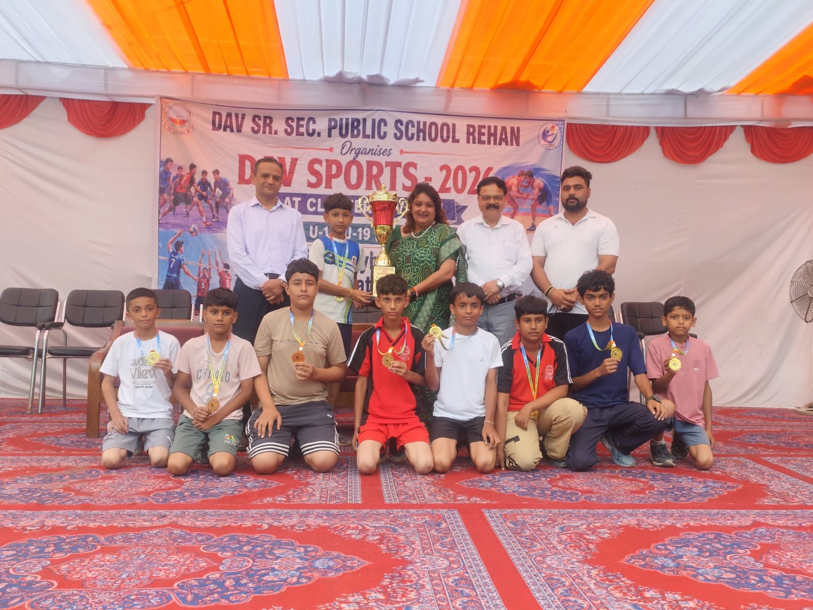 DAV Public School, Bankhandi Shines in Cluster-Level Sports