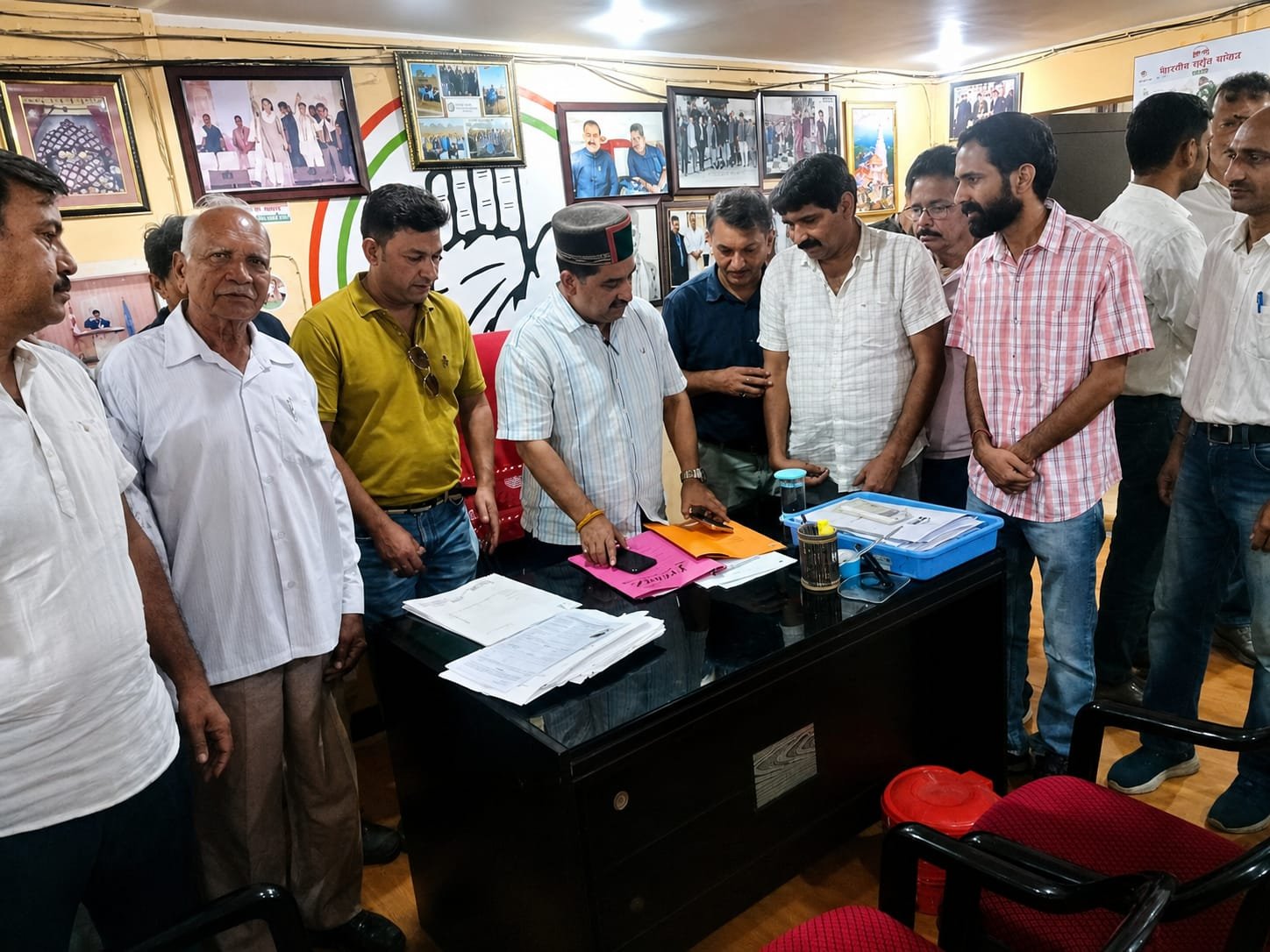 Small-Scale Traders of Gaggal Submit Memorandum to Chief Whip Kewal Singh Pathania Over Kangra Airport Expansion Concerns